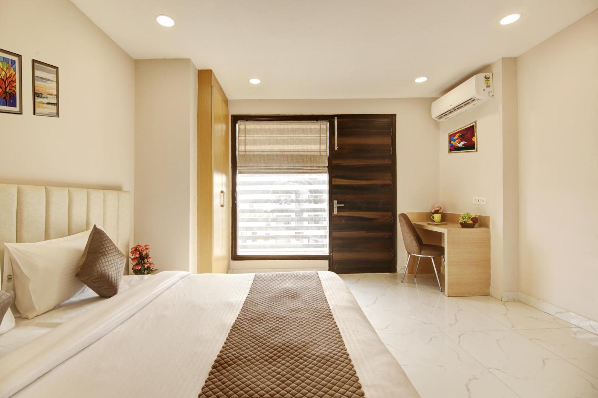 Limewood Stay - Fortis Hospital Gurgaon Zewnętrze zdjęcie