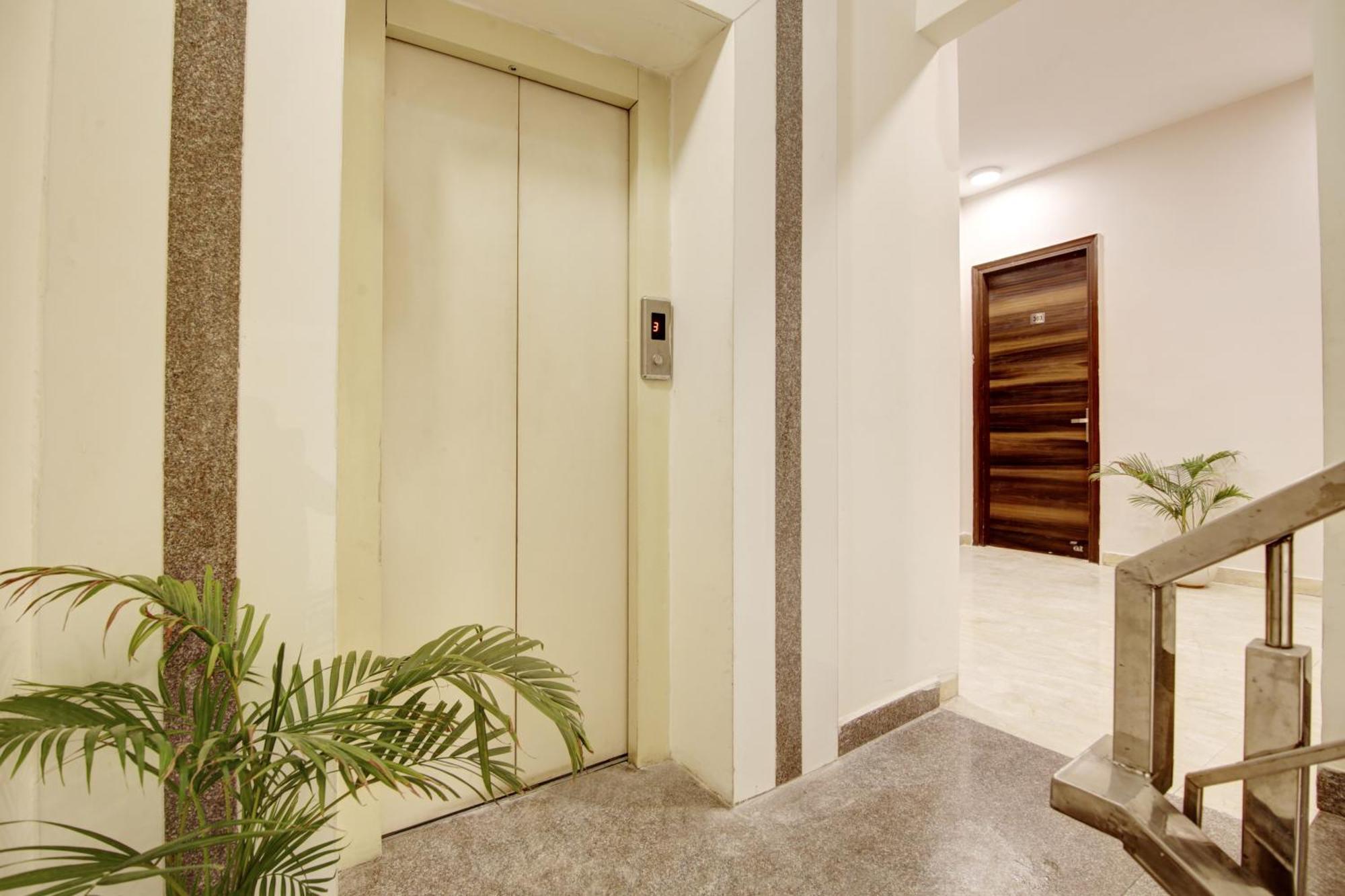 Limewood Stay - Fortis Hospital Gurgaon Zewnętrze zdjęcie