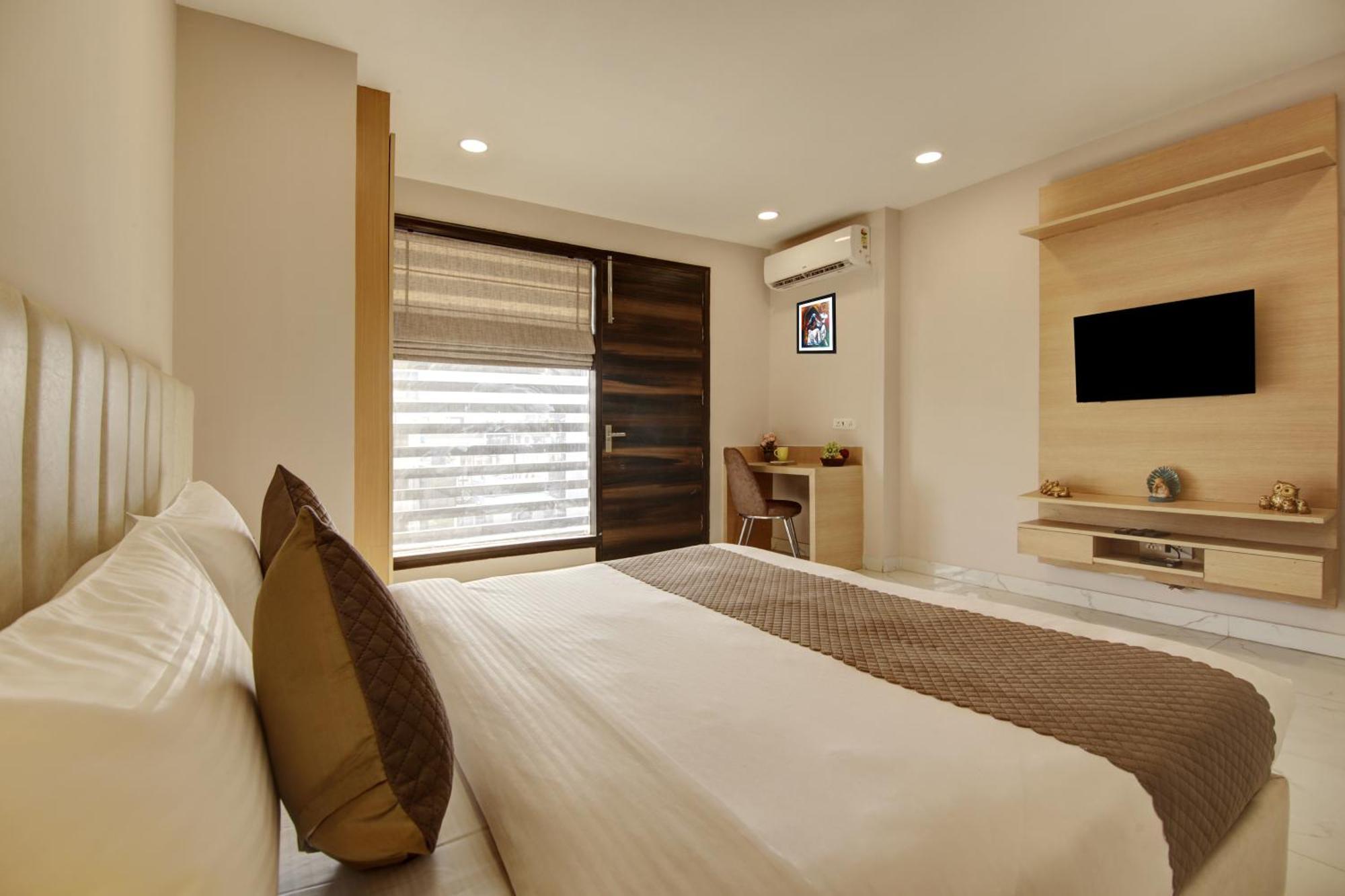Limewood Stay - Fortis Hospital Gurgaon Zewnętrze zdjęcie